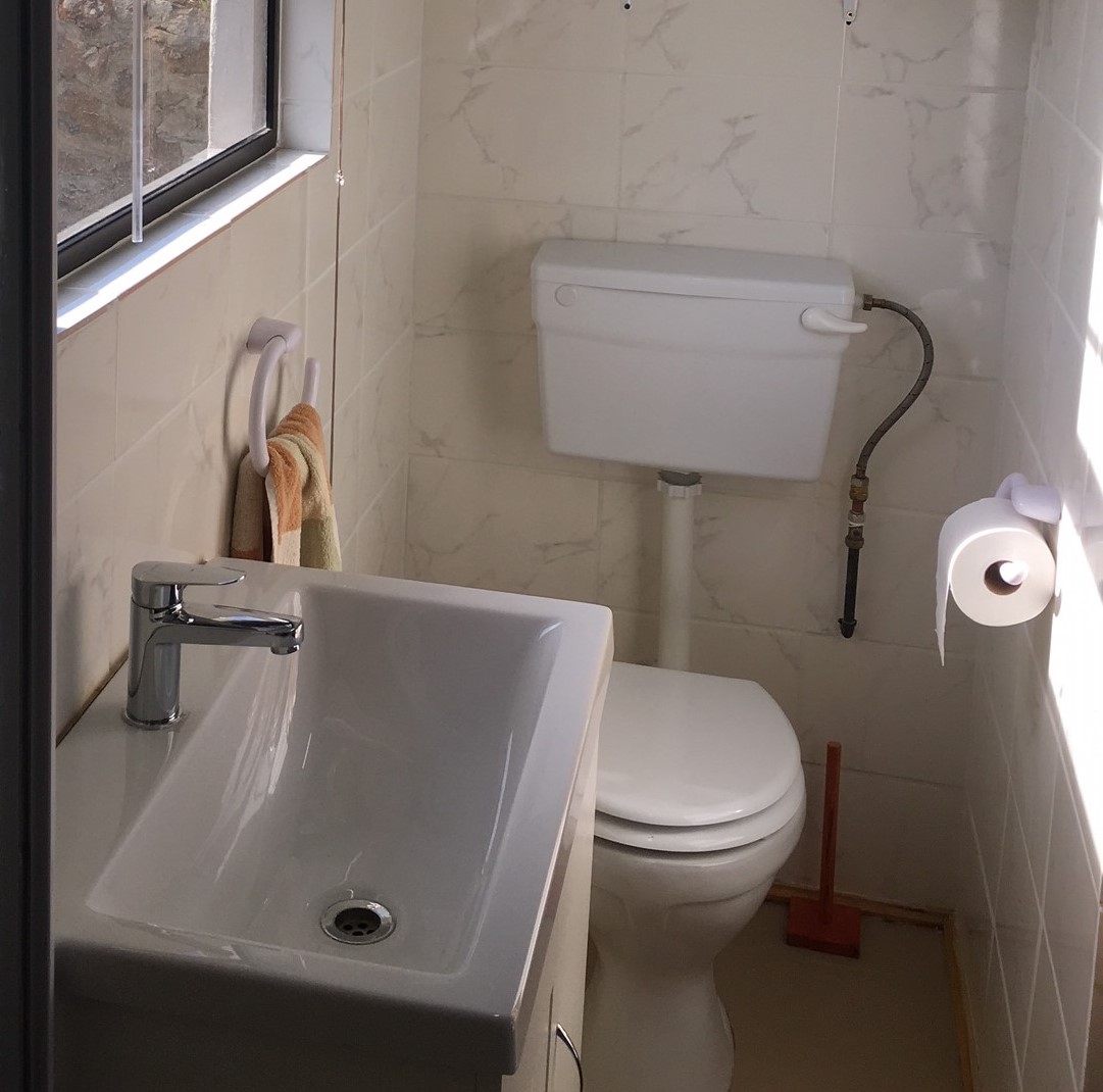 Bathroom1